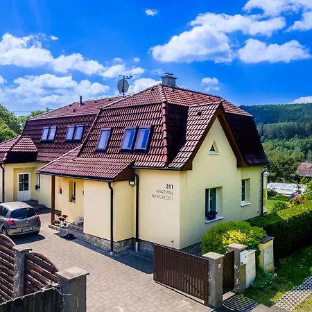 Apartman Na Kopecku Διαμέρισμα Bílá Třemešná